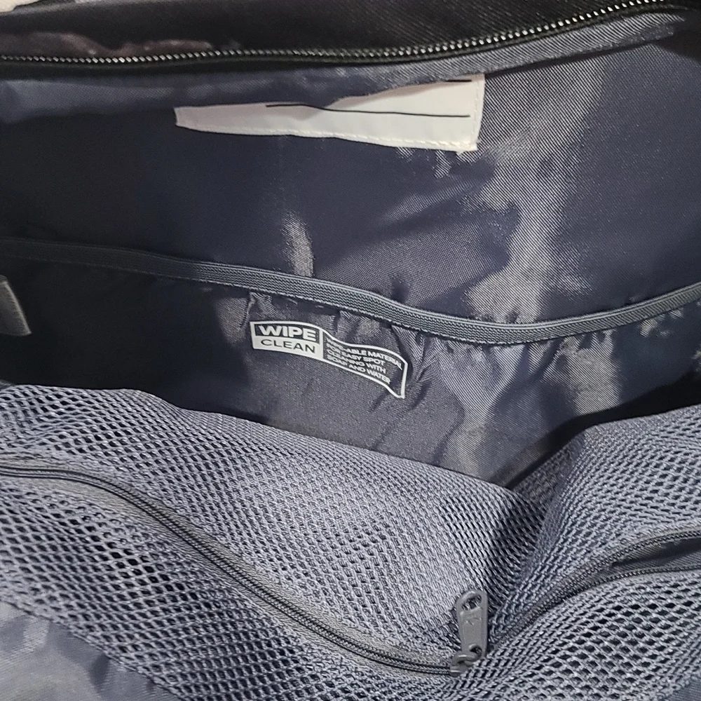 Adidas Unisex Trefoil  Backpack 2.0, Camo Series Chalk White Black, One Size - Picture 2 of 4